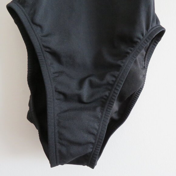 NIKE HYDRASTRONG Solid Racer Women's Athletic Swimsuit in Black - Size 0 NWT - Picture 5 of 12